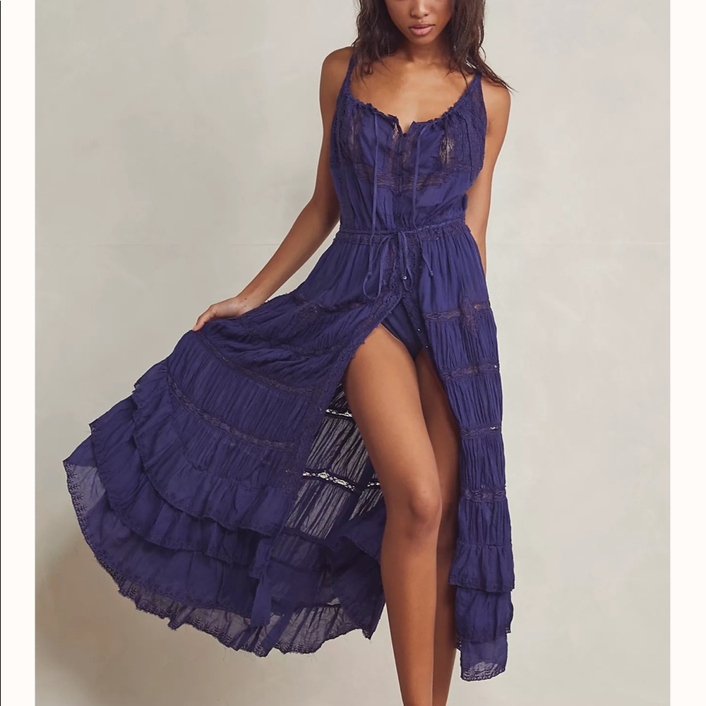 NWOT Free People Dolly Bodysuit Size Medium